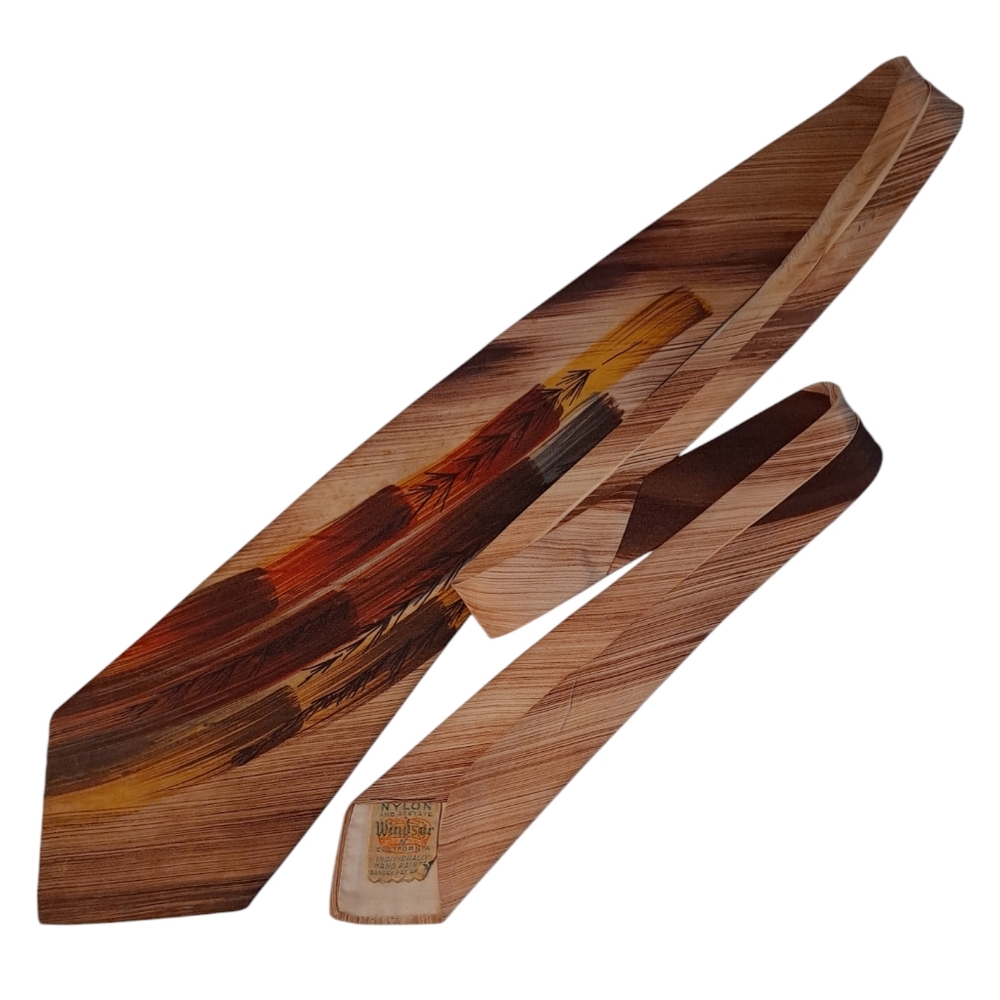 Windsor Brown and Tan Wooden Ties with Classic Shape and Natural Wood Grain